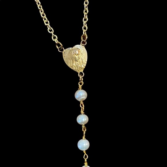 Jesus and Mary Pearl Drop Necklace Labradorite - Picture 3 of 5